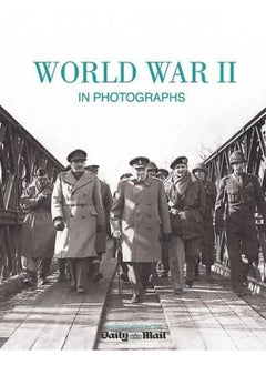 اشتري World War II in Photographs في الامارات