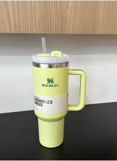 Buy Car Mounted Large Capacity Insulated Cup water bottle in UAE