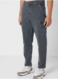 Buy Relaxed Fit Cargo Jeans in Saudi Arabia