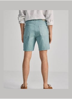 اشتري Washed denim Chino Bermuda shorts في الامارات