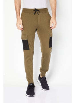 Buy Men Regular Fit Drawstring Cargo Pants, Olive in UAE