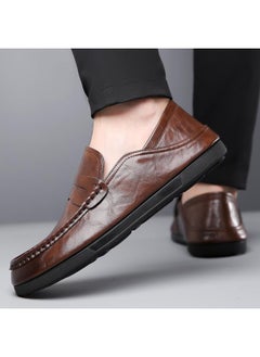 اشتري Shoes Men's Spring And Autumn New Leather Loafers Slip-on Lazy Cowhide Business Casual Leather Shoes في السعودية