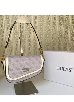 اشتري حقيبة كتف صغيرة من GUESS بطبعة مونوغرام 4G في السعودية