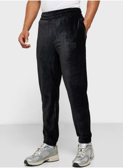 اشتري Essential Sweatpants في السعودية