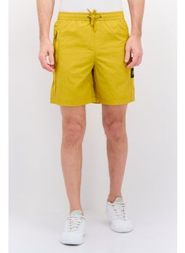 اشتري Men Patch Logo Basic Shorts, Dark Yellow في الامارات