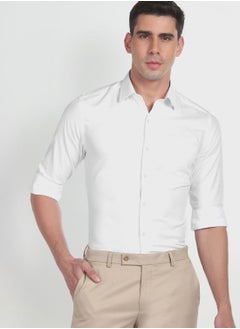 اشتري Essential Regular Fit Shirt في الامارات