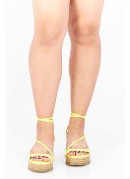 اشتري Women Medium  Neve Adjustable Buckle Wedge Sandal, Yellow في الامارات