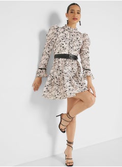 اشتري Belted Detail Dress في الامارات