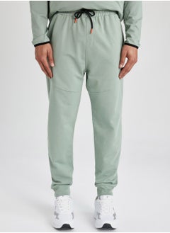 Buy Defactofit Standard Fit Standard Jogger in UAE