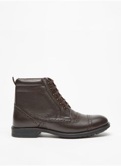 اشتري Men Solid Chukka Boots with Lace-Up Closure في السعودية