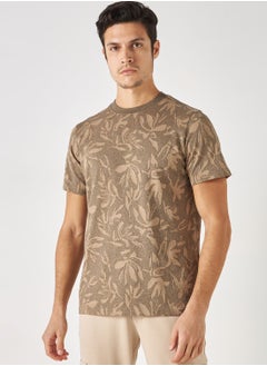 اشتري Leaf Print Crew Neck T-Shirt في الامارات