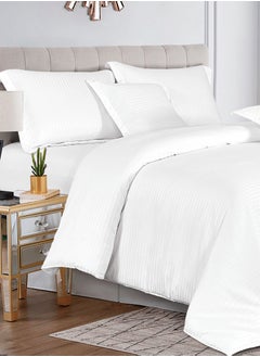 Buy Hotel Stripe Comforter Set with Polyester Filling Soft and Lightweight Suitable for All Season in Saudi Arabia