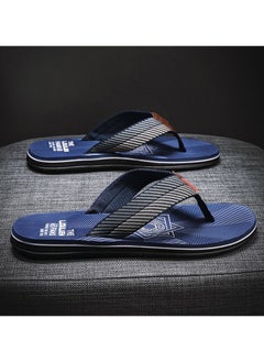 Buy Men's New Beach Flip-flops Fashionable Thick Soled Slippers Blue in UAE