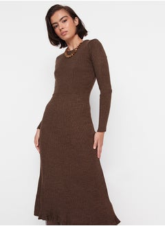 اشتري Brown Midi Knitwear Crew Neck Dress TWOAW21EL0422 في مصر