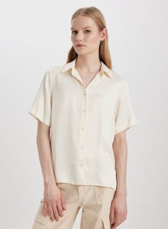 Buy Regular Fit Shirt Collar Satin Short Sleeve Shirt in UAE