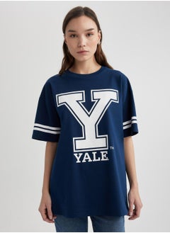 Buy Oversize Fit Yale University Licensed Crew Neck Pr in UAE