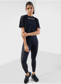 اشتري 7/8 Essential Leggings في الامارات