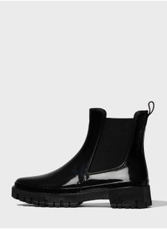 Buy Chunky Chelsea Boots in Saudi Arabia