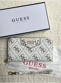 اشتري Guess Eco Brenton Zippered Companion Logo في الامارات