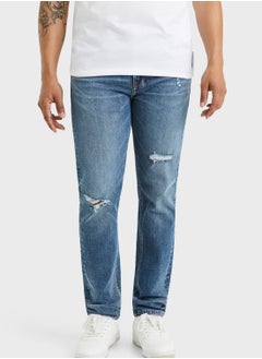 اشتري Distressed Slim Fit Jeans في الامارات