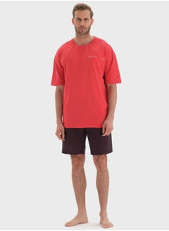 اشتري Crew Neck T-Shirt & Shorts Set في الامارات