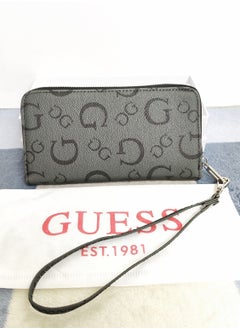 اشتري GUESS lady wallet في الامارات