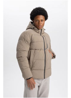 Buy Man Slim Fit Hooded Long Sleeve Puffer Coat in Egypt