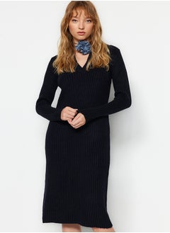 اشتري Navy Blue Midi Knitwear Soft Textured Polo Neck Dress TWOAW24EL00026 في مصر