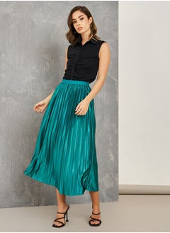 Buy Pleated Shiny Maxi Skirt in Saudi Arabia