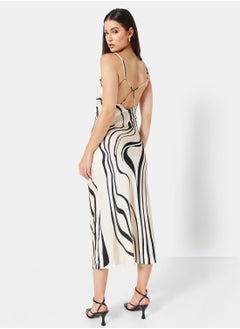 اشتري Marcia Open Back Midi Dress في الامارات