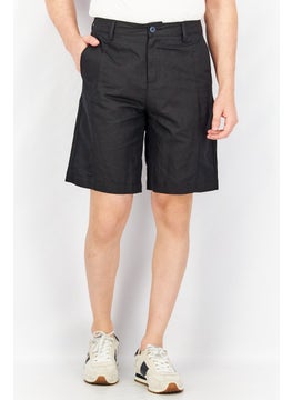 اشتري Men Evan Fit Solid Chino Short, Black في الامارات