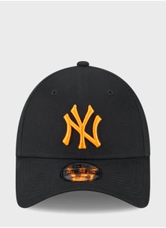 Buy 9Forty New York Yankees Cap in UAE