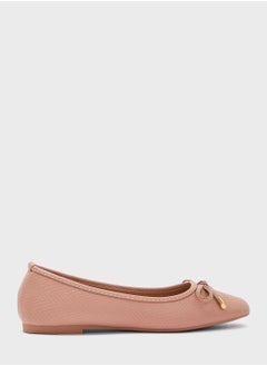 Buy Rounded Square-Toe Bow Ballerinas in Saudi Arabia