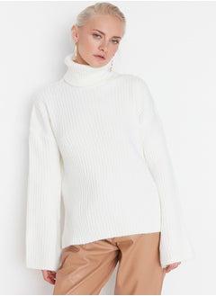 اشتري Sweater - White - Oversize في مصر