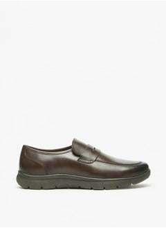 اشتري Men's Solid Slip-On Loafers في الامارات