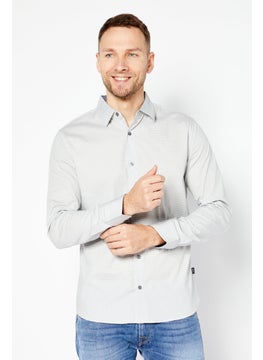 Buy Men Spread Collar Long Sleeve Textured Casual Shirt, White/Light Grey in UAE