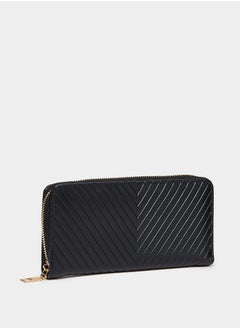 اشتري Solid Quilted Zip Around Wallet في السعودية