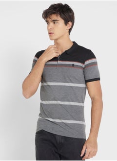 Buy Mens Short Sleeve T-Shirt in Saudi Arabia