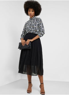 Buy Textured Detail Fit & Flare Skirt in UAE