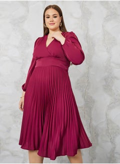 Buy Plus Pleated Hem A-Line Midi Dress in Saudi Arabia