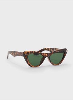 اشتري Cat Eye Sunglasses في الامارات