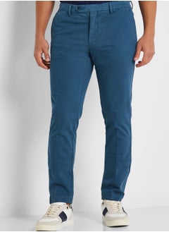 Buy Essential Regular Fit Chino in UAE