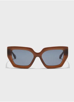 اشتري Phoenix Cateye Sunglasses في الامارات