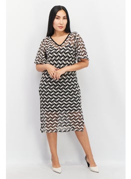 Buy Women Zig Zag Knit Pattern Midi Dress, Black/White in Saudi Arabia