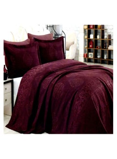 Buy Quilt Set Jacquard 3 Pieces Size 240 x 240 cm from family bed in Egypt