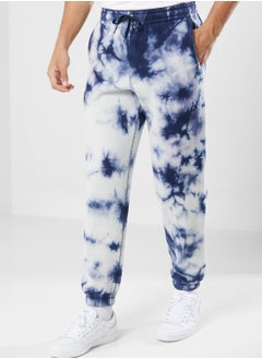 Buy Comfycush Tie Dye Relaxed Fleece Sweatpants in UAE