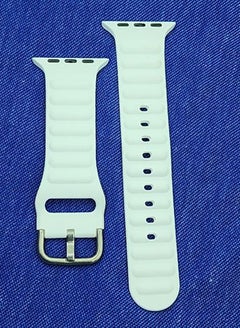 اشتري Silicone Sport Strap Replacement For Apple Watch Series 8/7 41mm - White في مصر