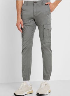 Buy Essential Cargo pants in UAE