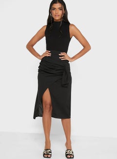 Buy Ruched Detail Slit Skirt in Saudi Arabia