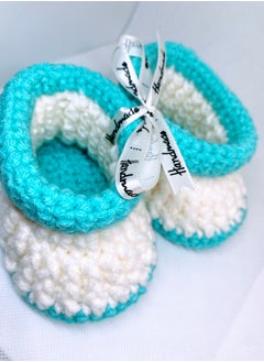 Buy Braided Baby Booties White and Green Solid pattern 4.5 inch sole for 3 to 6 months baby feet in UAE